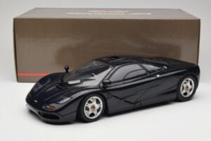 McLaren F1 Dark Blue Metallic Minichamps 1:12 530133128 Метал — снимка 9 от 9