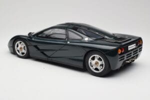 McLaren F1 Dark Green Metallic Minichamps 1:12 530133127 Метал — снимка 8 от 9