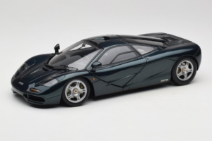 McLaren F1 Зелен LCD 1:18 LCD18014-GR Метал