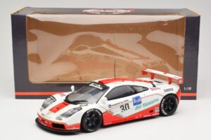 McLaren F1 GTR GT1 #30 West Competition J. Nielsen 1996 UT Models 1:18 39624 Метал — снимка 8 от 8