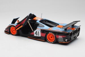 McLaren F1 GTR Gulf #41 P. Gounon / S. Oloffson 24 Hours of Le Mans 1997 Minichamps 1:18 530133741 Метал — снимка 5 от 8