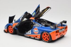 McLaren F1 GTR Gulf Racing #33 S. Bellm / A. Weaver / J. Lehto 24 Hours of Le Mans 1996 Minichamps 1:18 530133633 Метал — снимка 5 от 8