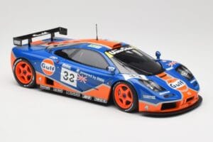 McLaren F1 GTR Gulf Racing #33 S. Bellm / A. Weaver / J. Lehto 24 Hours of Le Mans 1996 Minichamps 1:18 530133633 Метал — снимка 6 от 8