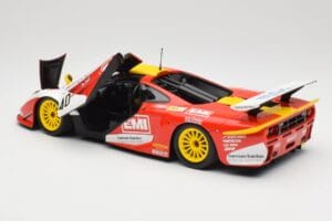 McLaren F1 GTR Gulf Team Davidoff #40 D. O'Rourke / G. Sugden / J. Auberlein 24 Hours of Le Mans 1998 Minichamps 1:18 5301338 — снимка 5 от 8