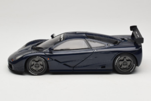 McLaren F1 GTR Le Mans Edition Лилав UT Models 1:18 MCLAREN001 Метал — снимка 4 от 8