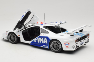 McLaren F1 GTR #9 P. Kox / R. Ravaglia FIA GT Championship 1997 UT Models 1:18 39711 Метал — снимка 5 от 8
