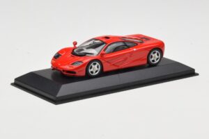 McLaren F1 Червен Minichamps 1:43 433133438 Метал — снимка 2 от 4
