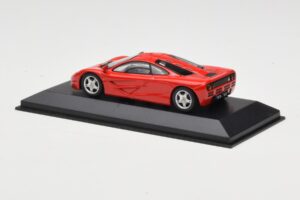McLaren F1 Червен Minichamps 1:43 433133438 Метал — снимка 3 от 4