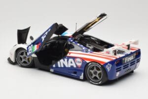 McLaren F1 GTR Team Bigazzi #39 N. Piquet / A. Cecotto / D. Sullivan 24 Hours of Le Mans 1996 Minichamps 1:18 530133639 Метал — снимка 5 от 8