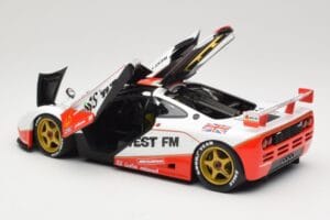 McLaren F1 GTR West Competition #49 J. Nielsen / J. Mass / T. Bscher 24 Hours of Le Mans 1995 Minichamps 1:18 530133549 Метал — снимка 5 от 8