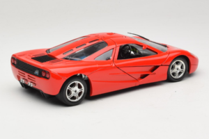 McLaren F1 High Mirror Light Red Guiloy 1:18 67505 Метал — снимка 3 от 8