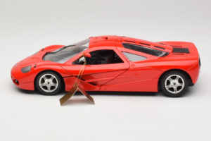 McLaren F1 High Mirror Light Red Guiloy 1:18 67505 Метал — снимка 4 от 8