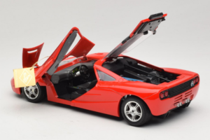 McLaren F1 High Mirror Light Red Guiloy 1:18 67505 Метал — снимка 5 от 8
