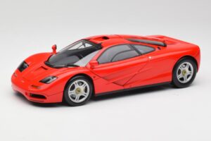 McLaren F1 Magma Червен Minichamps 1:18 530133422 Метал