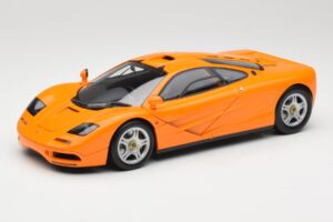 McLaren F1 Оранжев Minichamps 1:18 530133421 Метал