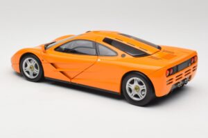 McLaren F1 Оранжев Minichamps 1:18 530133421 Метал — снимка 7 от 8