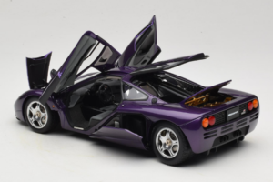 McLaren F1 Лилав LCD 1:18 LCD18014-PU Метал — снимка 5 от 8