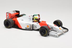 McLaren MP4/8 Ford #8 A. Senna Winner Australian GP 1993 Minichamps 1:18 540933838 Метал — снимка 5 от 7