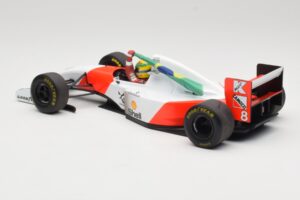 McLaren MP4/8 Ford #8 A. Senna Winner Australian GP 1993 Minichamps 1:18 540933838 Метал — снимка 6 от 7
