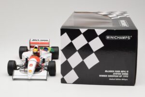 McLaren MP4/8 Ford #8 A. Senna Winner European GP Donington 1993 Minichamps 1:18 540931848 Метал — снимка 6 от 6