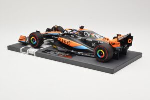 McLaren MCL60 #81 O. Piastri F1 2023 Minichamps 1:18 537231881 Метал — снимка 5 от 6