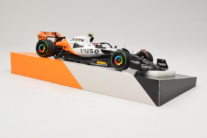 McLaren MCL60 #4 L. Norris McLaren F1 Team Monaco Grand Prix 2023 Minichamps 1:18 533232504 Смола — снимка 4 от 7
