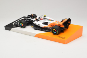 McLaren MCL60 #4 L. Norris McLaren F1 Team Monaco Grand Prix 2023 Minichamps 1:18 533232504 Смола — снимка 5 от 7