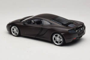McLaren MP4-12C Matt Black Minichamps 1:18 110133021 Метал — снимка 7 от 8
