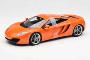 McLaren MP4-12C Оранжев AUTOart 1:18 76006 Метал