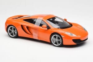McLaren MP4-12C Оранжев AUTOart 1:18 76006 Метал — снимка 6 от 8