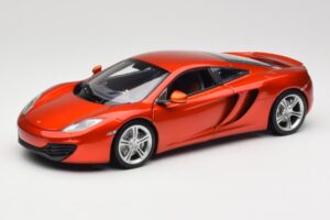 McLaren MP4-12C Orange Metallic Minichamps 1:18 110133020 Метал