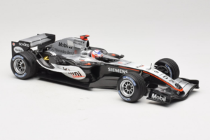 McLaren MP4-20 Mercedes #9 K. Raikkonen F1 2005 Minichamps 1:18 B66962337 Метал — снимка 4 от 6