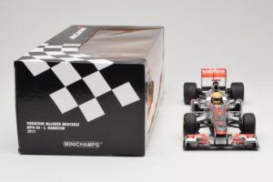 McLaren MP4-26 Mercedes #3 L. Hamilton Vodafone McLaren F1 2011 Minichamps 1:18 530111803 Метал — снимка 7 от 7