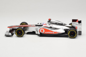 McLaren MP4-27 Mercedes #3 J. Button Vodafone McLaren Showcar F1 2012 Minichamps 1:18 530121873 Метал — снимка 3 от 7