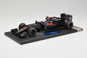 McLaren MP4-31 Honda #22 J. Button McLaren Honda F1 Team Chinese Grand Prix 2016 Minichamps 1:18 537161822 Метал — снимка 2 от 7