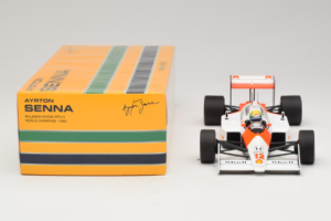 McLaren MP4/4 Honda #12 A. Senna Marlboro McLaren F1 World Champion 1988 Minichamps 1:18 540881812 Метал — снимка 6 от 7