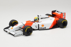 McLaren MP4/8 Ford #8 A. Senna Marlboro McLaren 1993 Minichamps 1:18 540931808 Метал