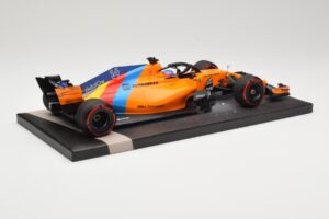 McLaren MCL33 Renault #14 F. Alonso Last F1 Race Abu Dhabi GP 2018 Minichamps 1:18 537183914 Метал — снимка 3 от 6