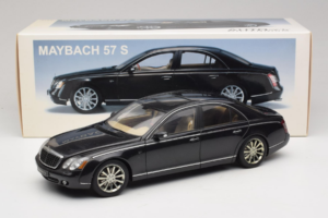 Maybach 57S Черен AUTOart 1:18 76156 Метал — снимка 7 от 7
