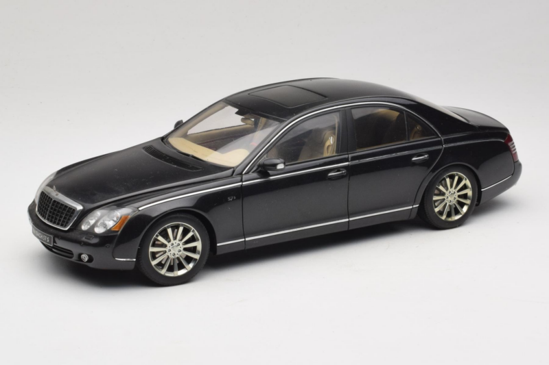 Maybach 57S Черен AUTOart 1:18 76156 Метал