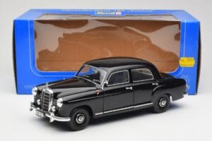Mercedes 180 W120 Ponton Черен Revell 1:18 08973 Метал — снимка 8 от 8