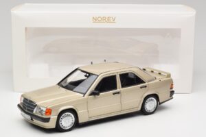 Mercedes 190E W201 2.3-16 Smoke Silver Metallic Norev 1:18 183831 Метал — снимка 8 от 8