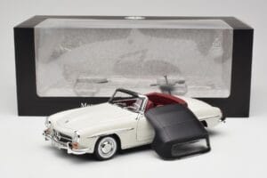 Mercedes 190 SL W121 Светлосив Norev 1:18 B66040710 Метал — снимка 10 от 10