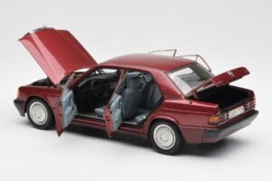 Mercedes 190E W201 2.0 Червен Dealer Edition AUTOart 1:18 B66040383 Метал — снимка 5 от 8