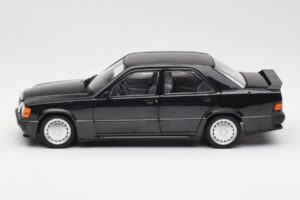 Mercedes 190E 2.3-16 W201 Черен Дилърско Издание Norev 1:18 B66040663 Метал — снимка 4 от 8
