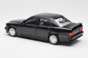 Mercedes 190E 2.3-16 W201 Черен Дилърско Издание Norev 1:18 B66040663 Метал — снимка 7 от 8