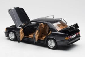 Mercedes 190E 2.3-16 W201 Синьо-Черен Metallic AUTOart 1:18 76122 Метал — снимка 5 от 8