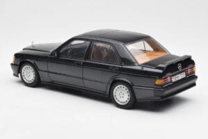 Mercedes 190E 2.3-16 W201 Синьо-Черен Metallic AUTOart 1:18 76122 Метал — снимка 7 от 8