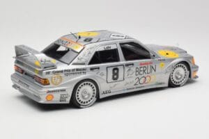 Mercedes 190E 2.5-16 EVO II W201 #8 Zung Fu E. Lohr Guia Race Macau 1992 Minichamps 1:18 155923608 Метал — снимка 3 от 6