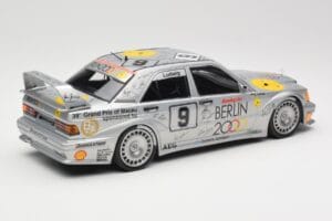 Mercedes 190E 2.5-16 EVO II W201 #9 Zung Fu K. Ludwig Guia Race Macau 1992 Minichamps 1:18 155923609 Метал — снимка 3 от 6
